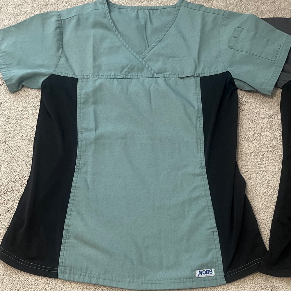 Women's Green and Black Scrub Top